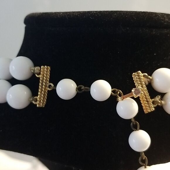 Vintage, Marvella Beaded Necklace - Picture 5 of 8